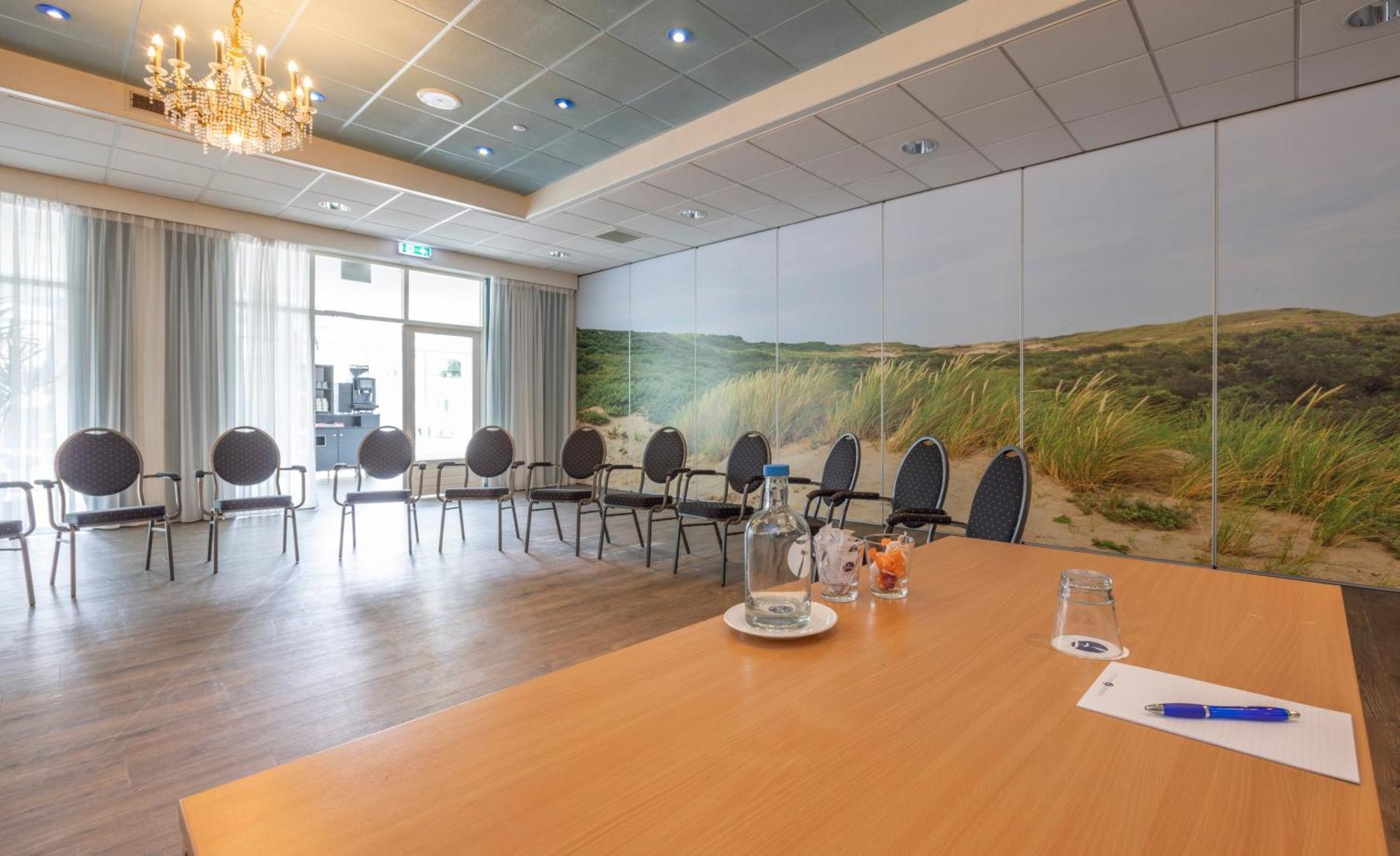 Fletcher Restaurant De Witte Raaf Hotel 4*