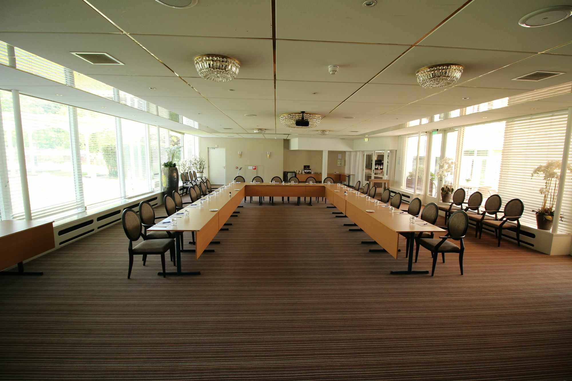 Fletcher Restaurant De Witte Raaf 4*