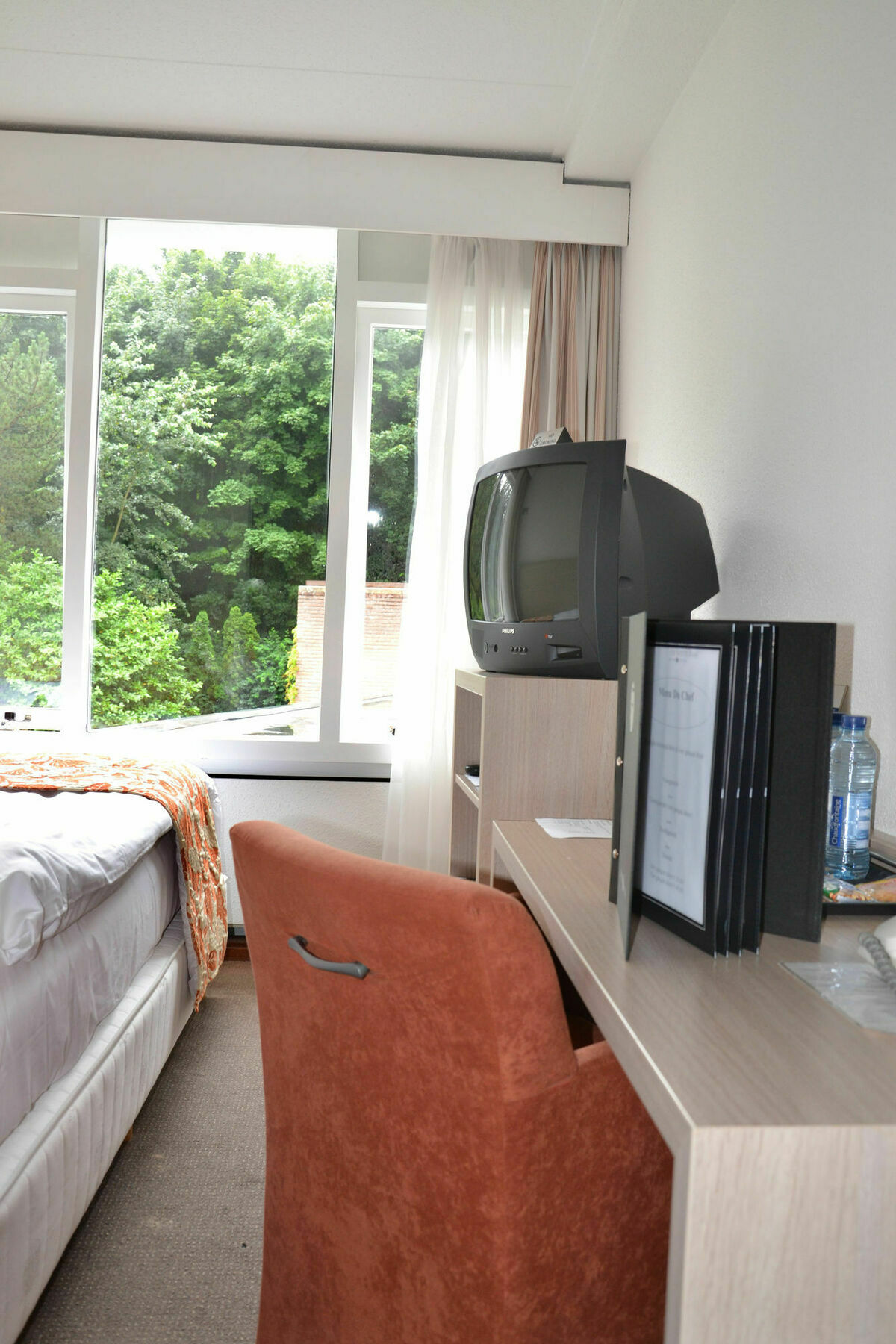 Fletcher Restaurant De Witte Raaf 4*